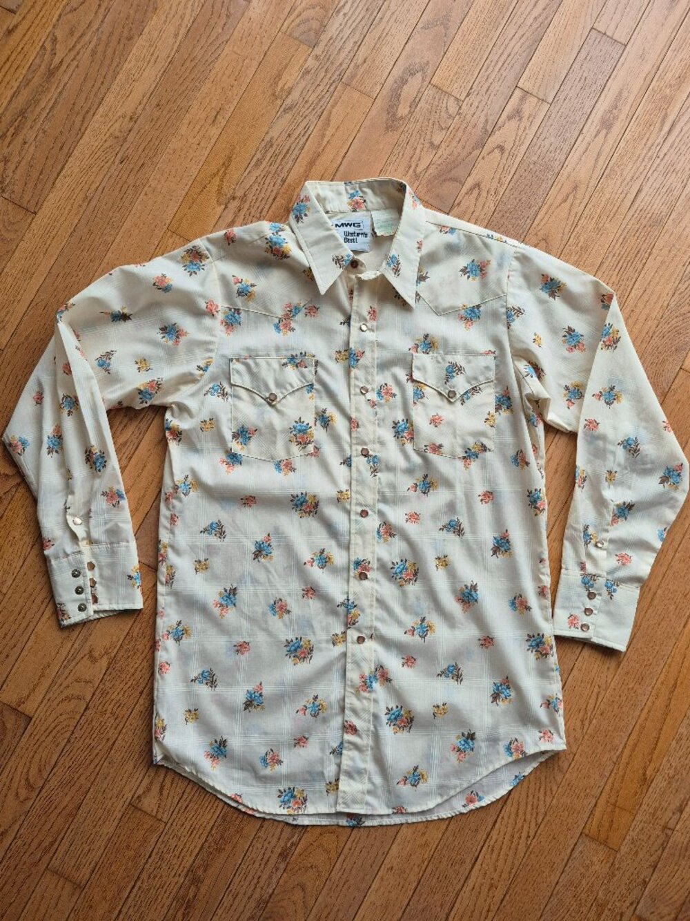 Vintage Long Sleeve Western Pearl Snap Extra Long Shirt